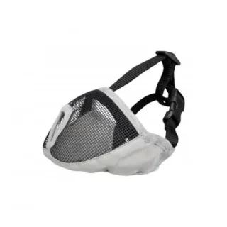Botnita pentru caini cu bot scurt Trixie S 23 cm