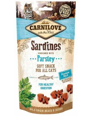 CARNILOVE Semi Moist Snacks recompense moi pentru pisici, cu sardine si patrunjel 50 g