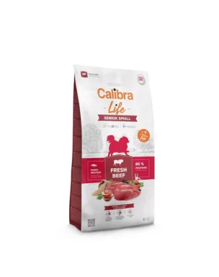 CALIBRA Dog Life Senior Small Fresh Beef hrană uscată cu carne de vită pentru câini vârstnici de talie mică 6 kg
